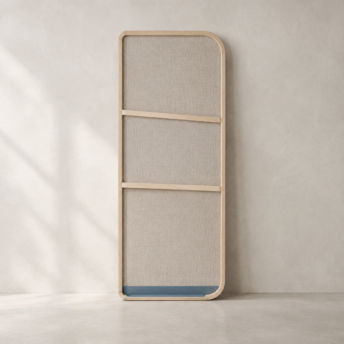 Sill Pinboard 60 by 145, empty hero