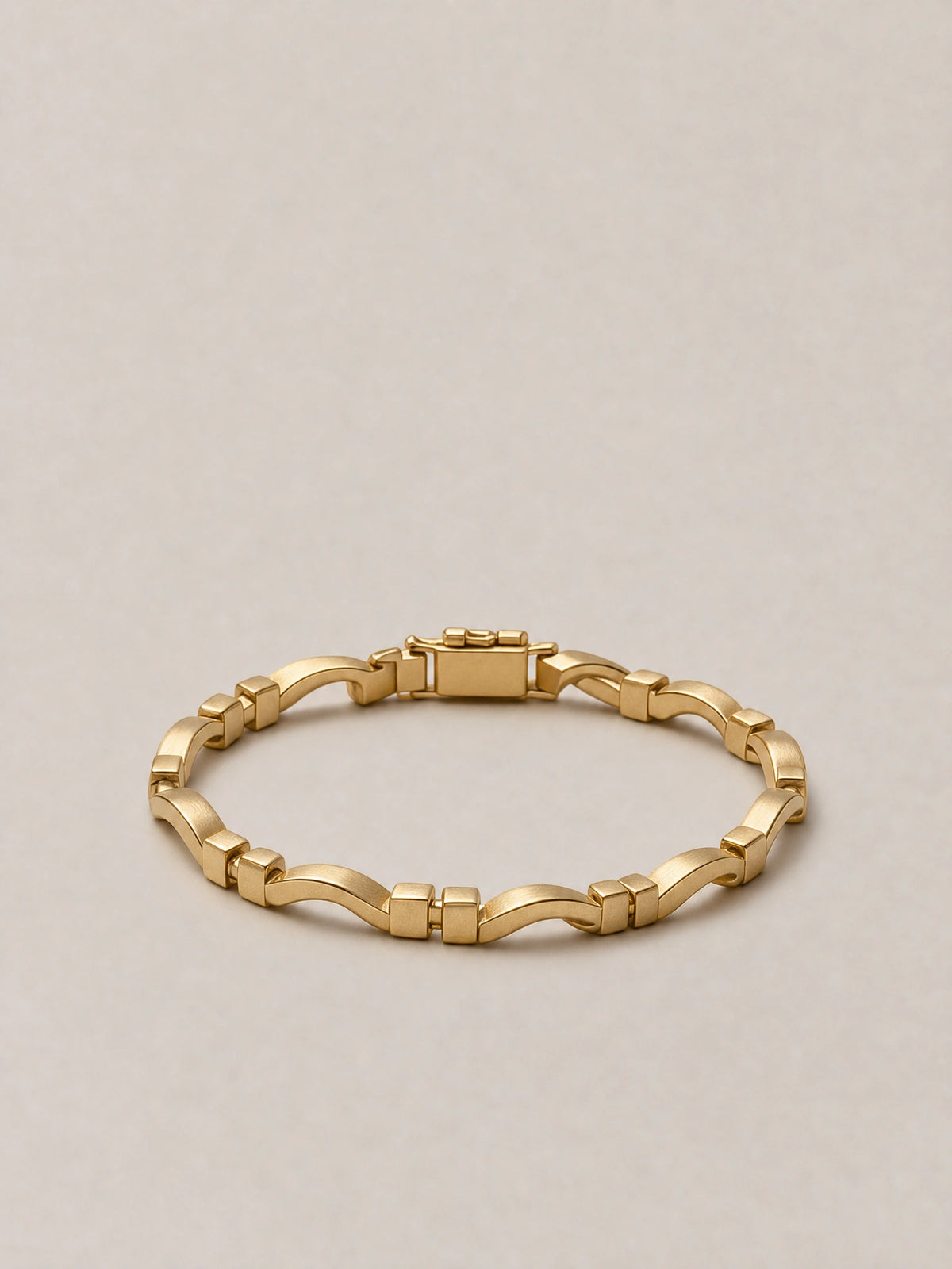 seravel bridge bracelet gold gallery 1