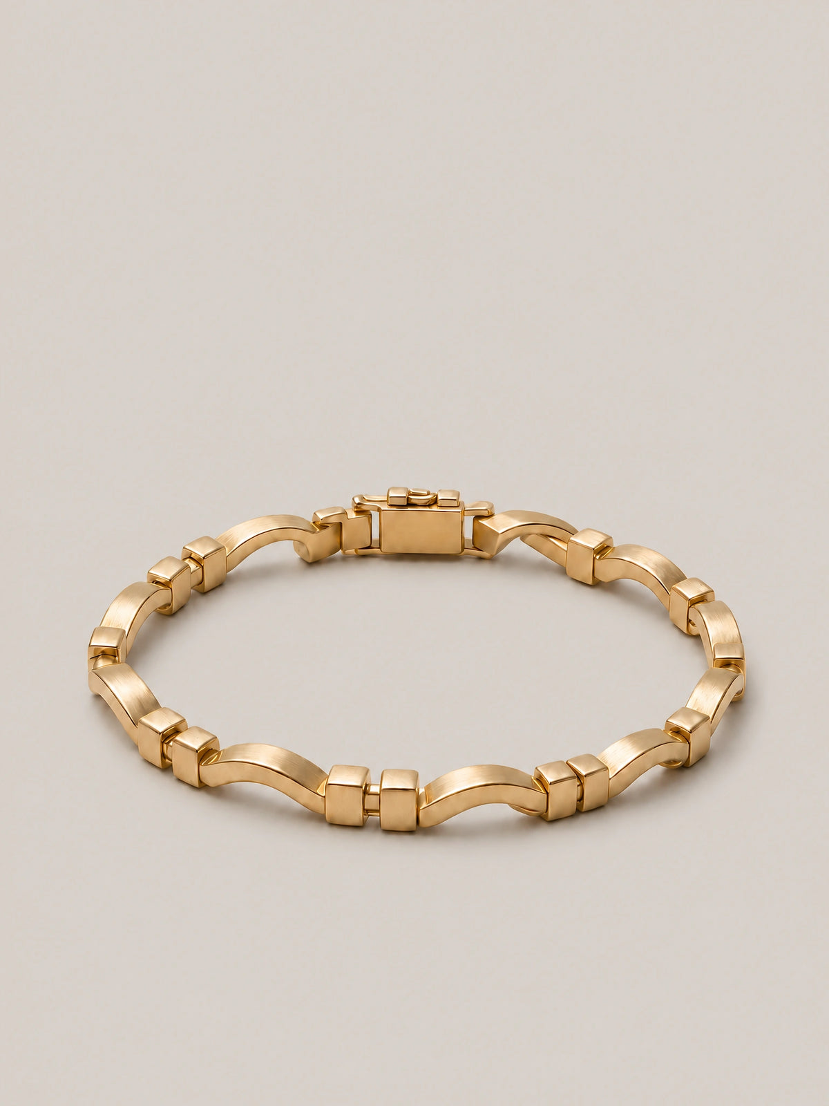 seravel bridge bracelet gold gallery 3